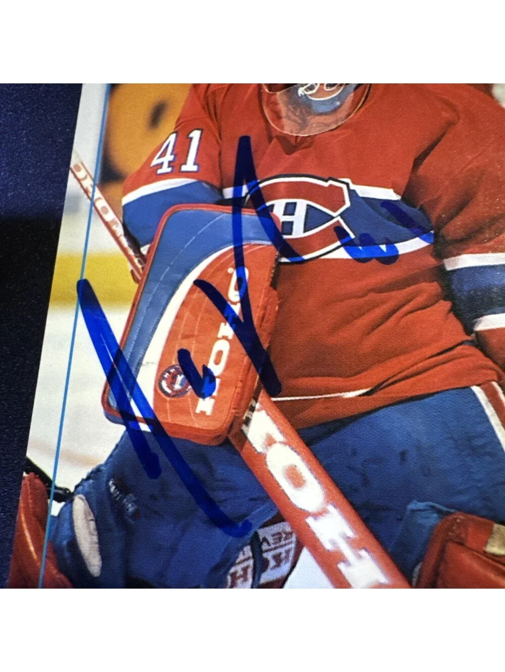 1996-97 Skybox Impact - Jocelyn Thibault #65 - Autographed No COA